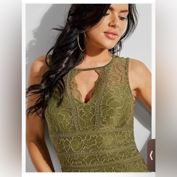 Guess/ Olive green/ Form fitting/ Lace midi dress/ Size US XL - Picture 4 of 17